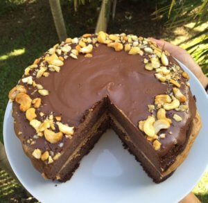 chocolate peanut butter cake